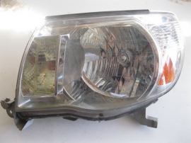 Toyota - Headlight - YTS